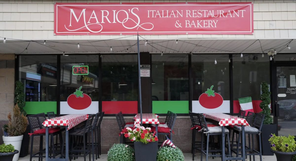 Storefront wide of Mario’s Restaurant & Bakery at 240 Mathistown Rd, Little Egg Harbor Township